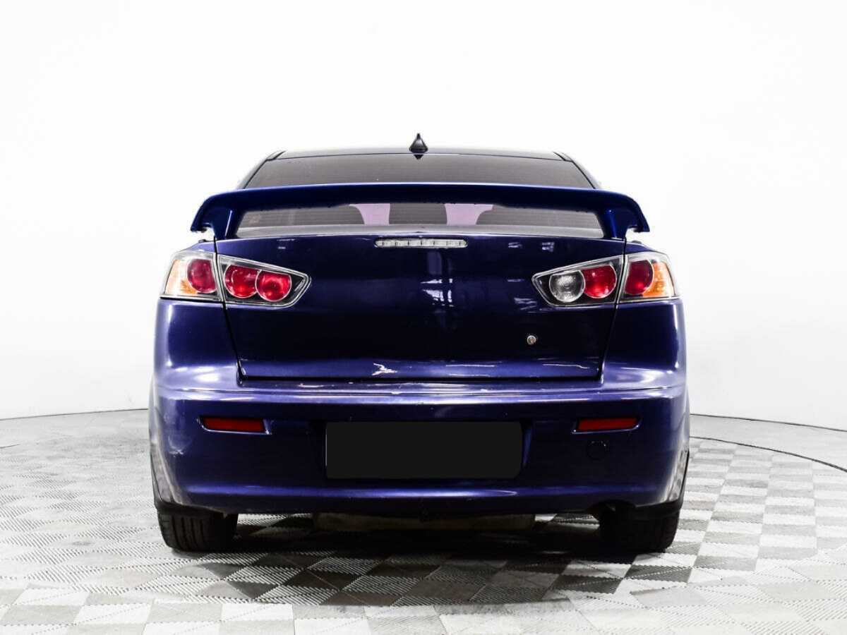 Mitsubishi Lancer с пробегом — 2010 год. Фото: #3