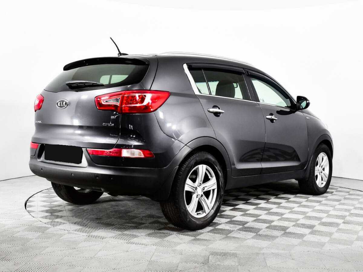 Kia Sportage с пробегом — 2011 год. Фото: #4