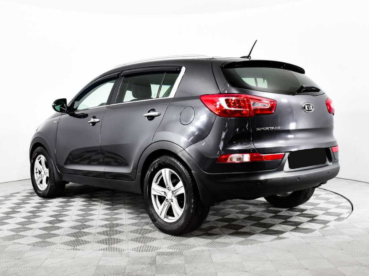 Kia Sportage с пробегом — 2011 год. Фото: #6
