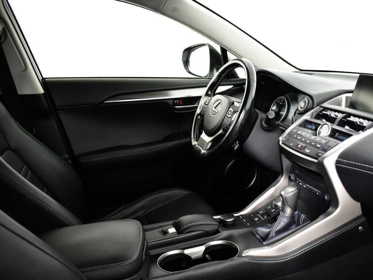 Lexus NX с пробегом — 2016 год. Фото: #6