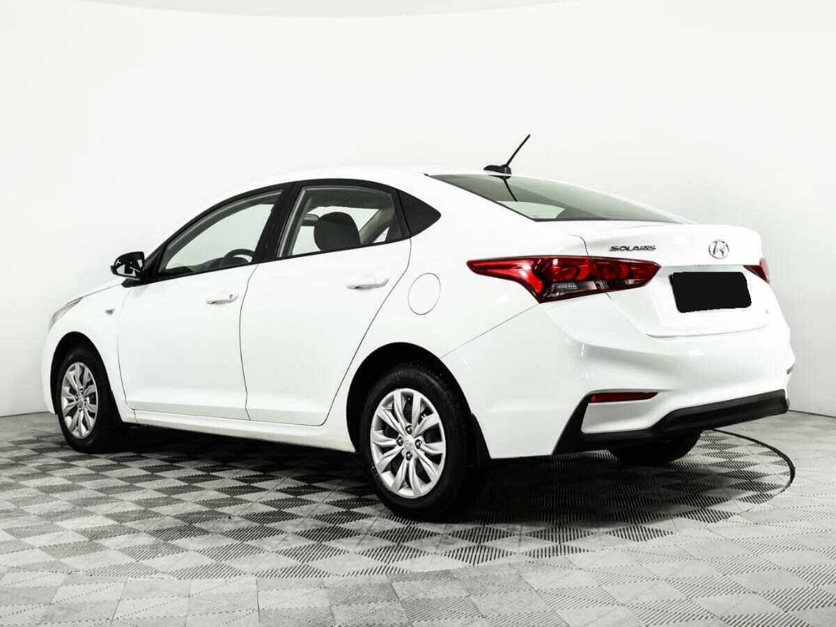 Hyundai Solaris с пробегом — 2017 год. Фото: #6