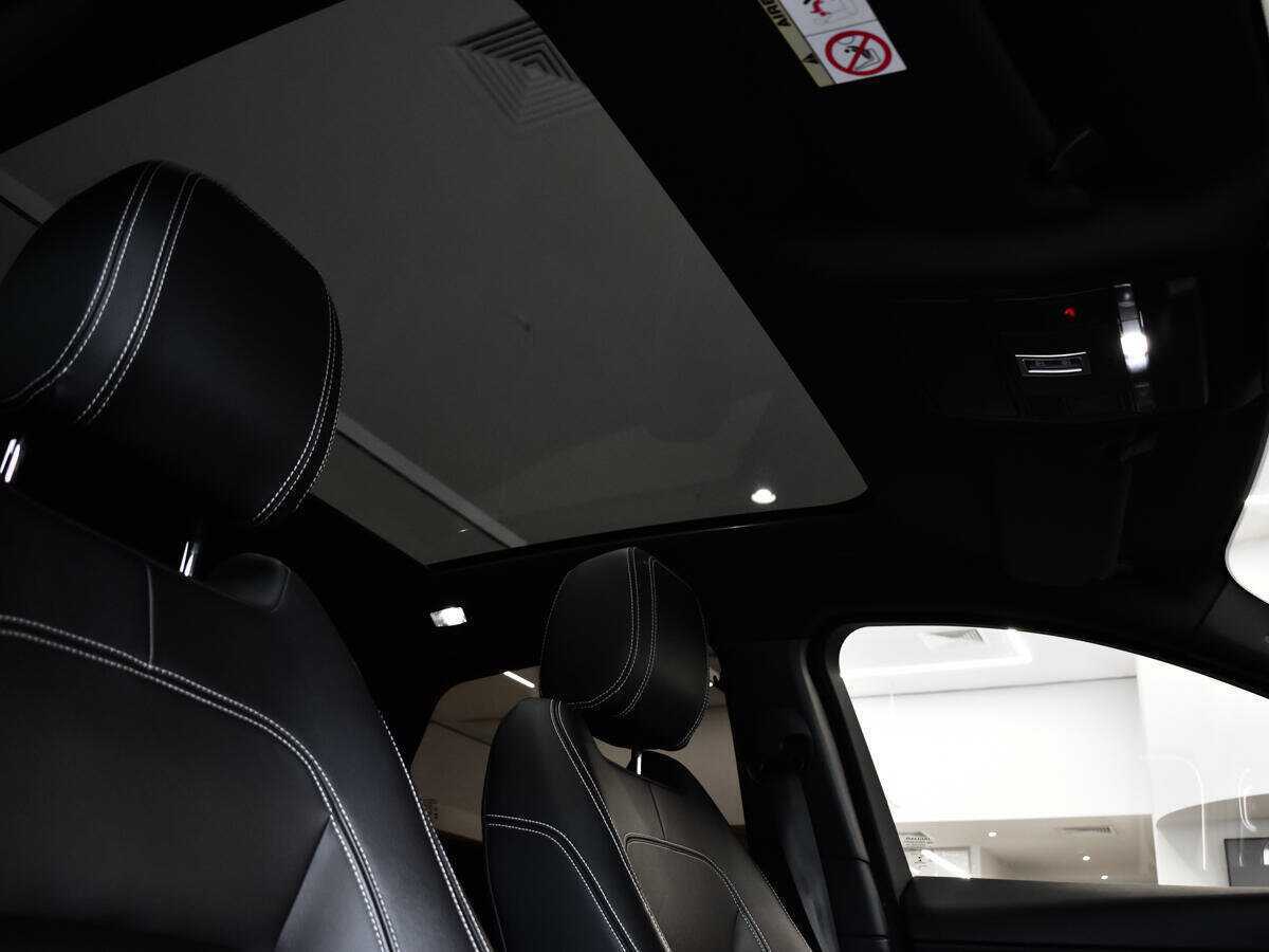 Jaguar E-Pace с пробегом — 2019 год. Фото: #12