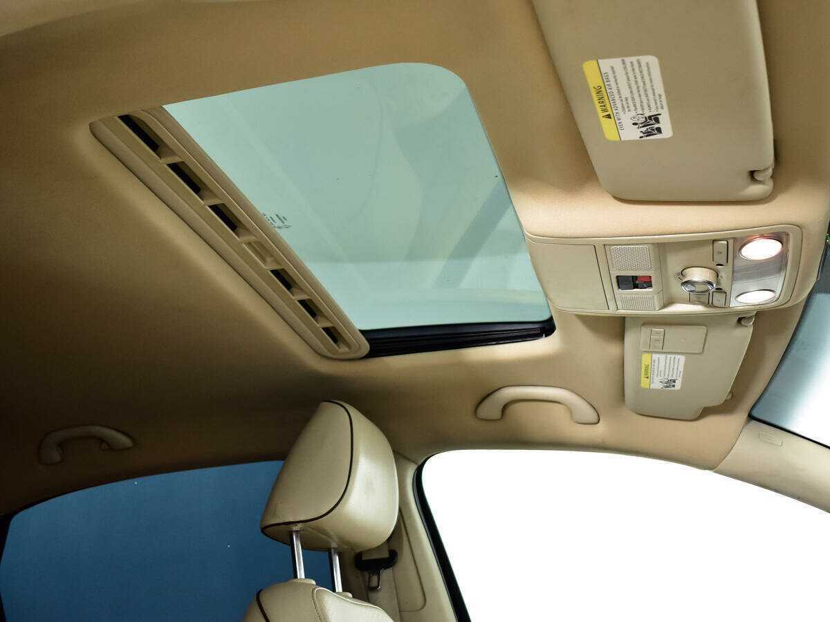 Volkswagen Passat (North America and China) с пробегом — 2016 год. Фото: #12