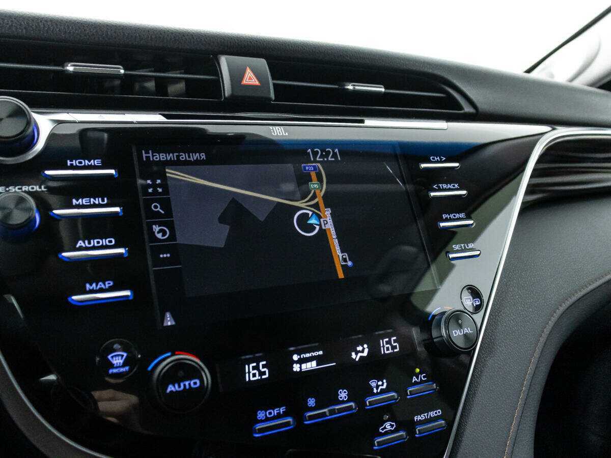 Toyota Camry с пробегом — 2020 год. Фото: #16