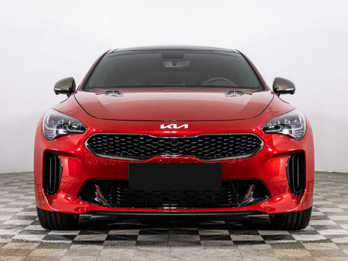 Kia Stinger с пробегом — 2022 год. Фото: #1