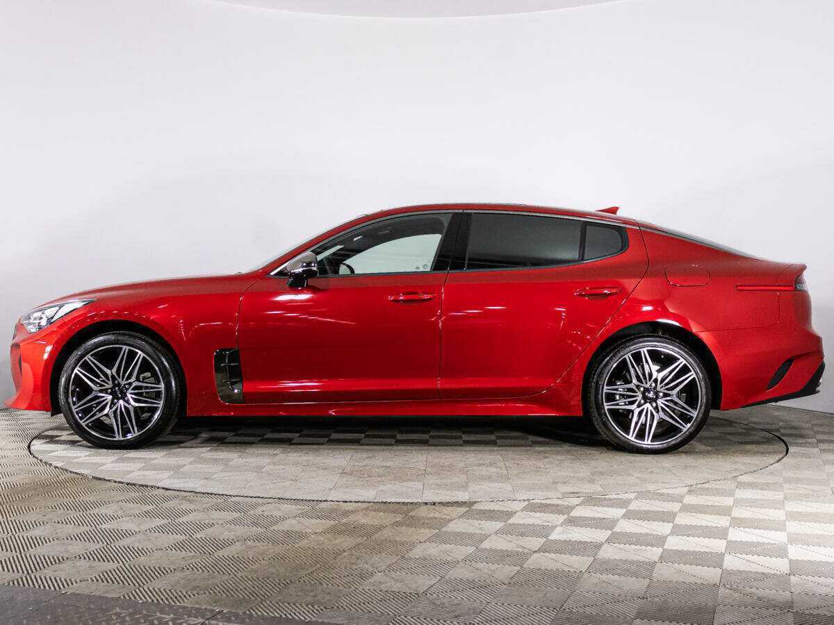 Kia Stinger с пробегом — 2022 год. Фото: #7