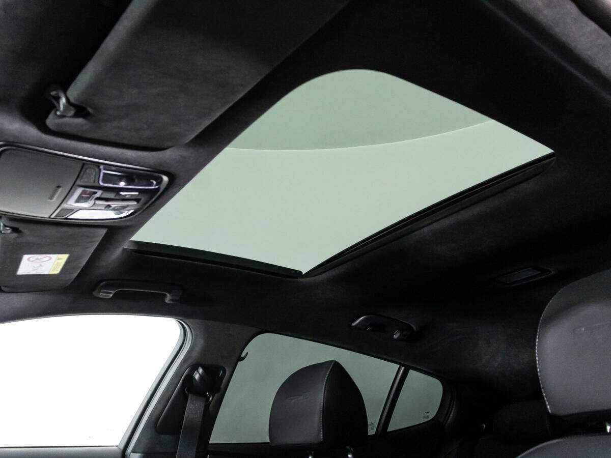 Kia Stinger с пробегом — 2022 год. Фото: #15