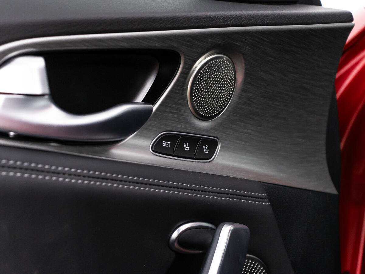 Kia Stinger с пробегом — 2022 год. Фото: #25