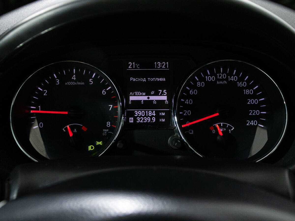 Nissan Qashqai с пробегом — 2011 год. Фото: #10