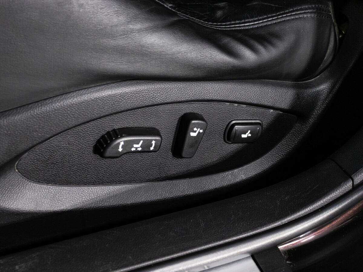 Infiniti EX с пробегом — 2008 год. Фото: #13