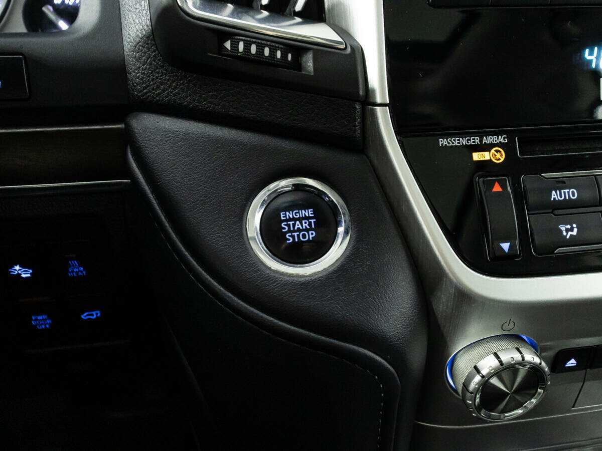 Toyota Land Cruiser с пробегом — 2018 год. Фото: #20