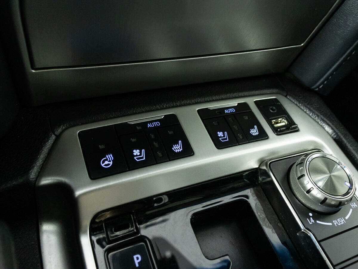 Toyota Land Cruiser с пробегом — 2018 год. Фото: #21