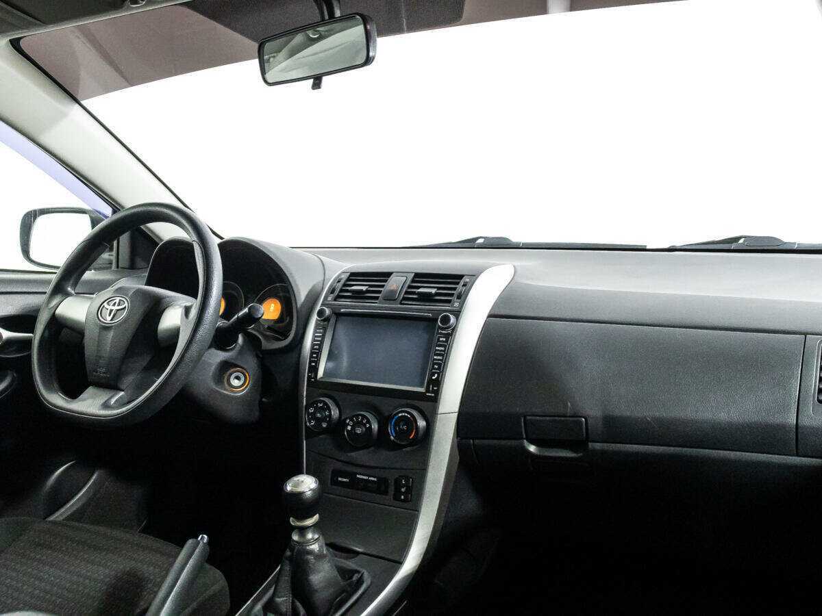 Toyota Corolla с пробегом — 2013 год. Фото: #8