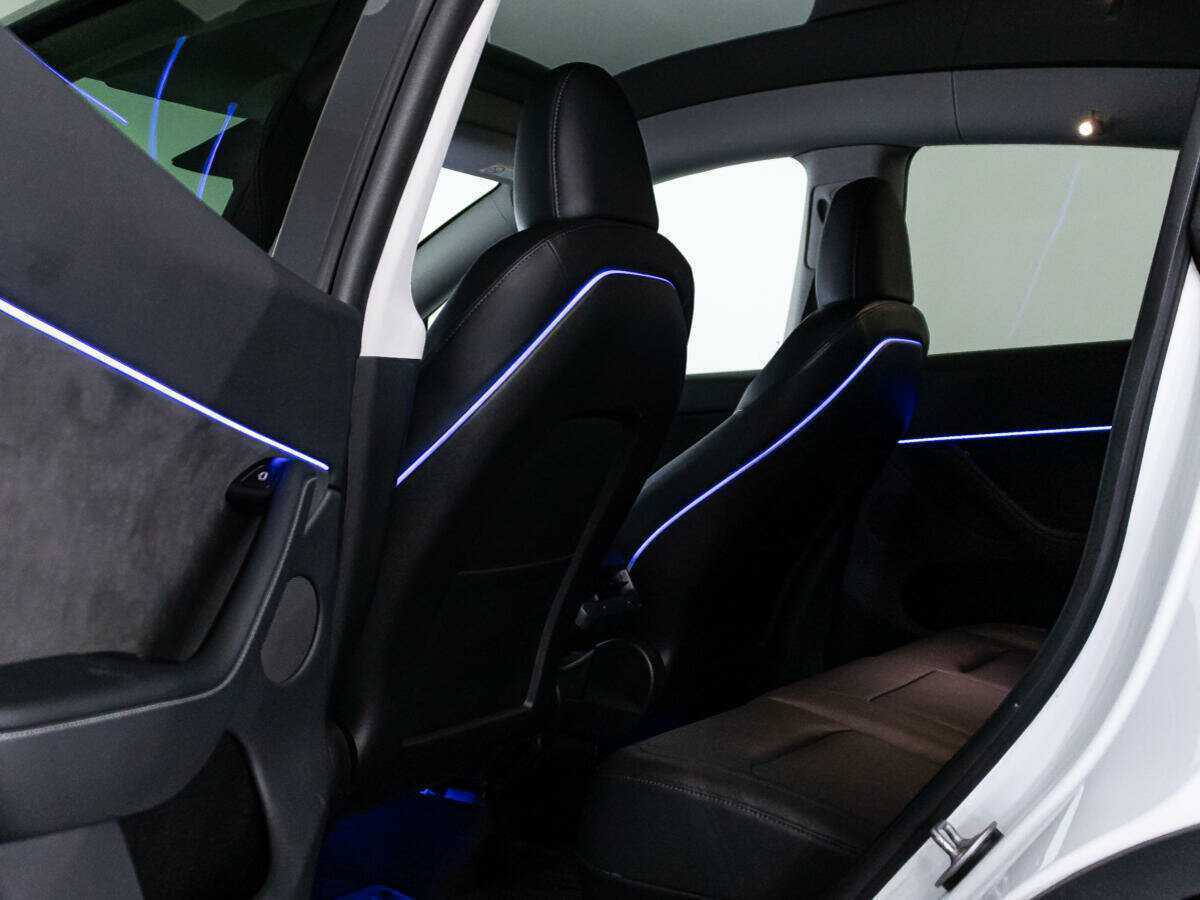 Tesla Model Y с пробегом — 2022 год. Фото: #22