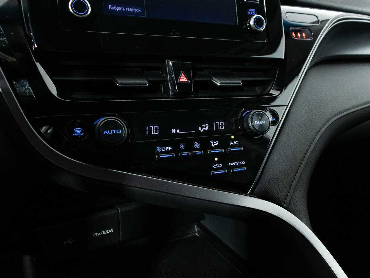 Toyota Camry с пробегом — 2021 год. Фото: #15