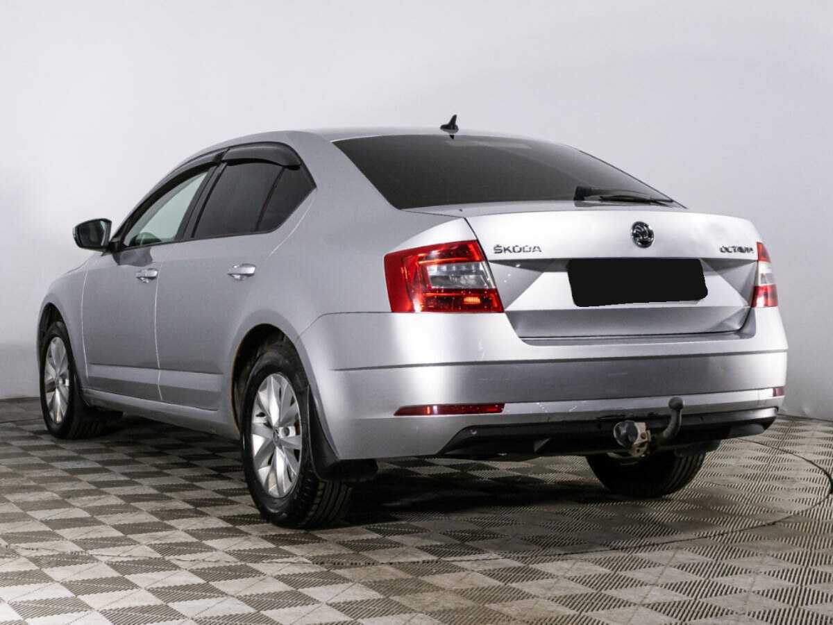 Skoda Octavia с пробегом — 2018 год. Фото: #6