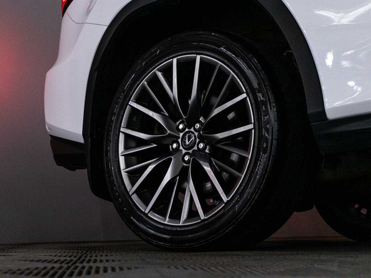 Lexus RX с пробегом — 2017 год. Фото: #31