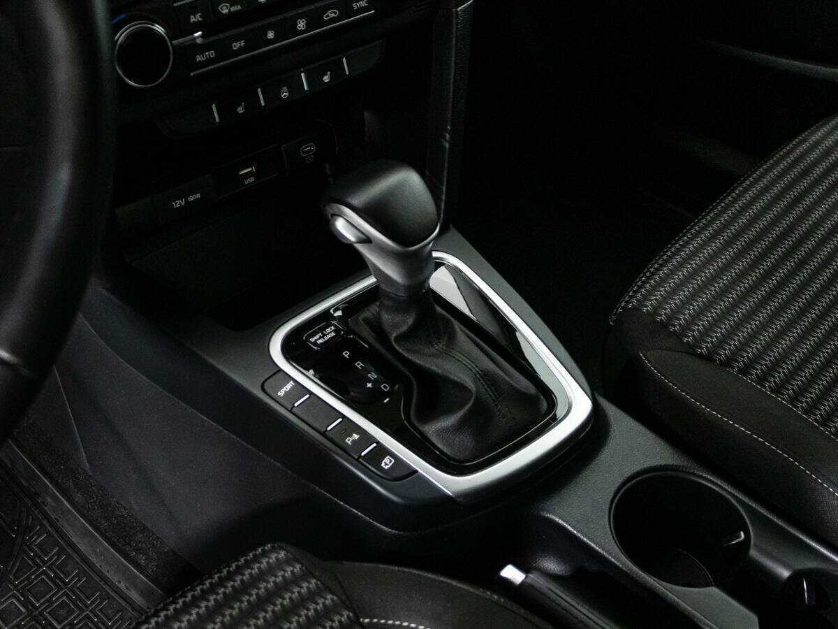 Kia Ceed с пробегом — 2023 год. Фото: #16