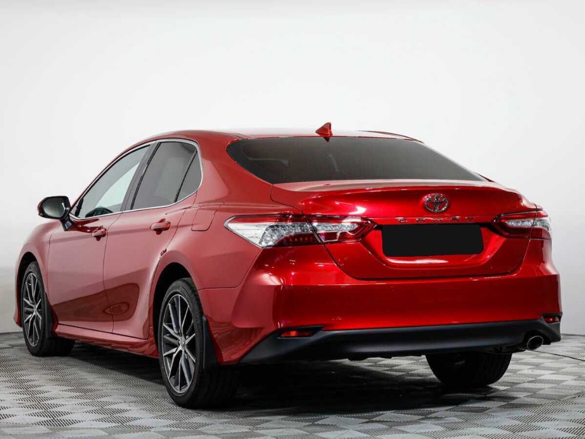 Toyota Camry с пробегом — 2021 год. Фото: #5