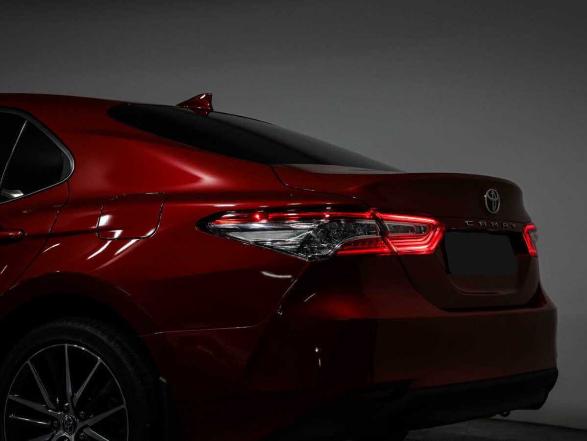 Toyota Camry с пробегом — 2021 год. Фото: #8