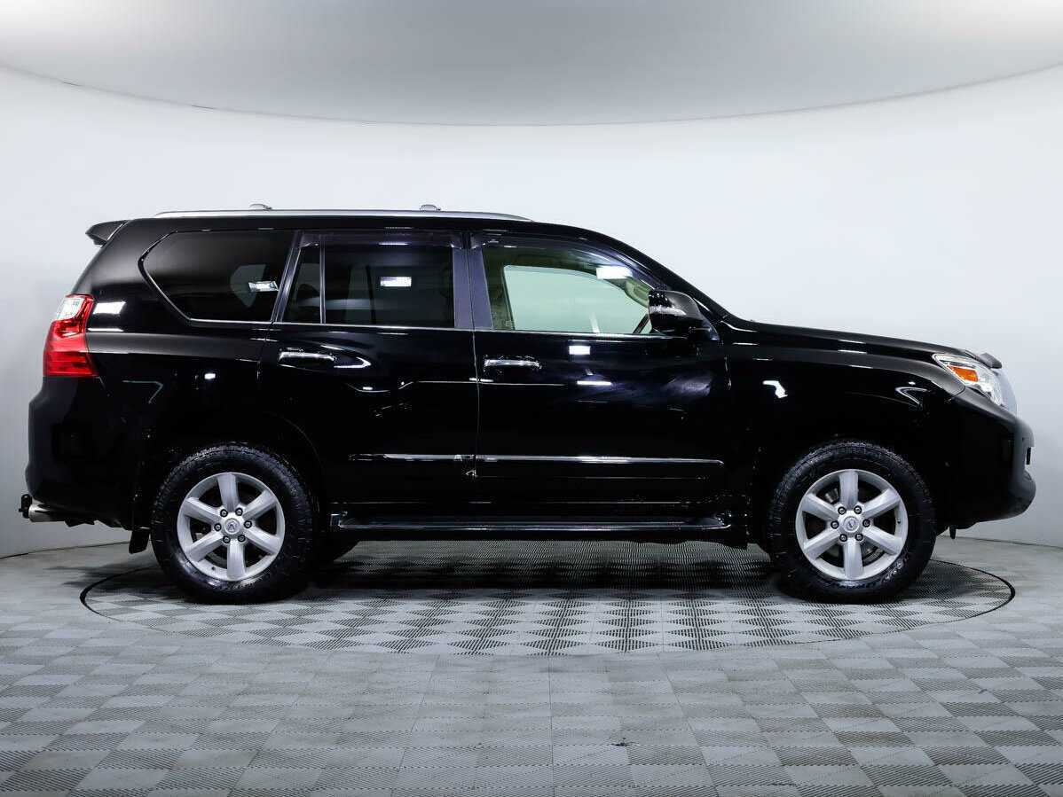 Lexus GX с пробегом — 2011 год. Фото: #2
