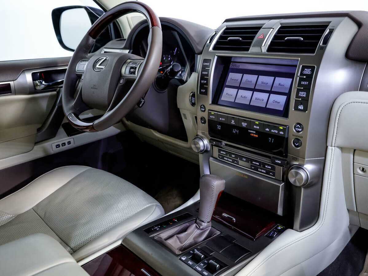 Lexus GX с пробегом — 2011 год. Фото: #21