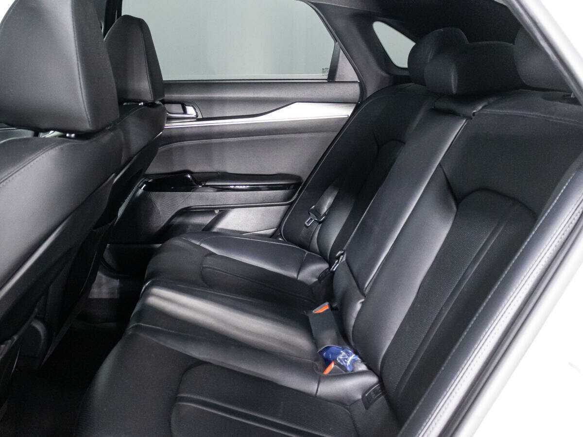 Kia K5 с пробегом — 2020 год. Фото: #9