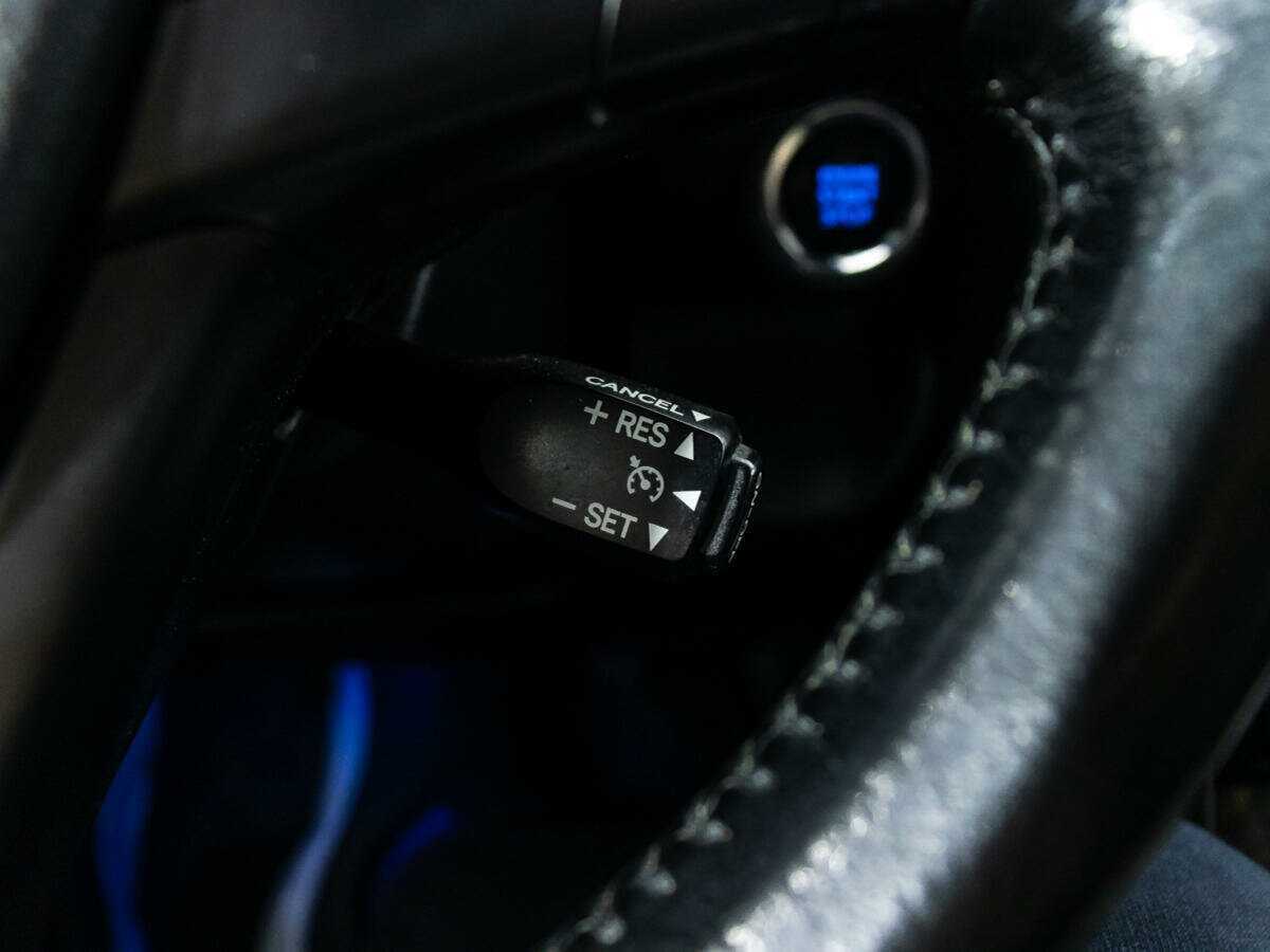 Toyota Camry с пробегом — 2017 год. Фото: #17