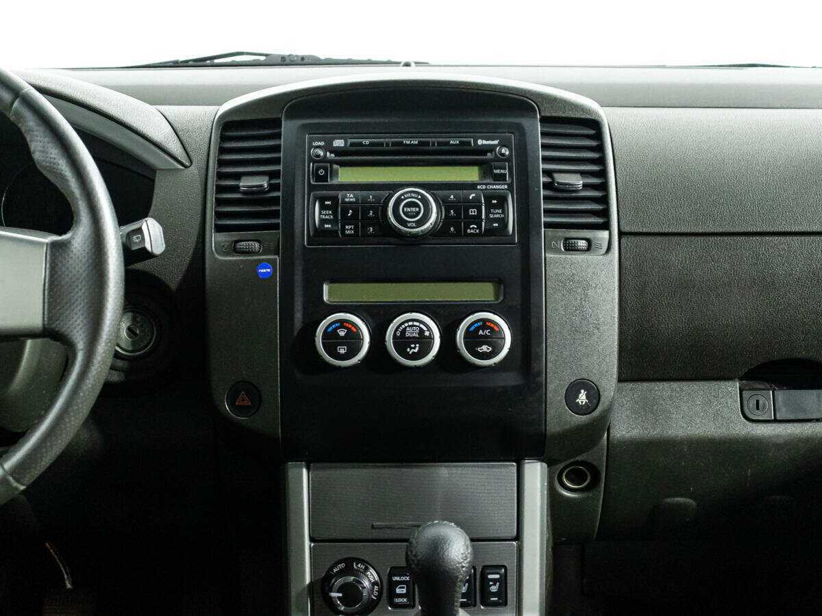 Nissan Pathfinder с пробегом — 2011 год. Фото: #13