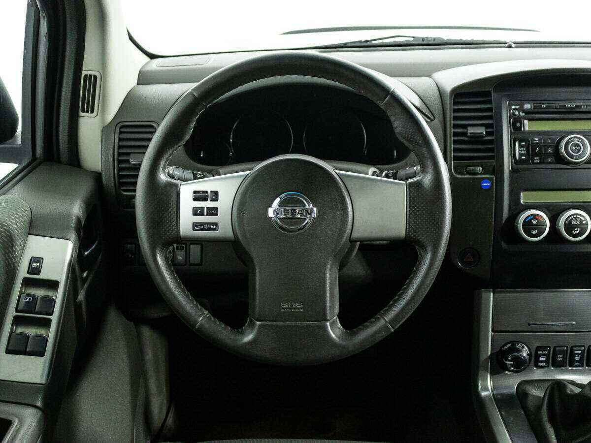 Nissan Pathfinder с пробегом — 2011 год. Фото: #16