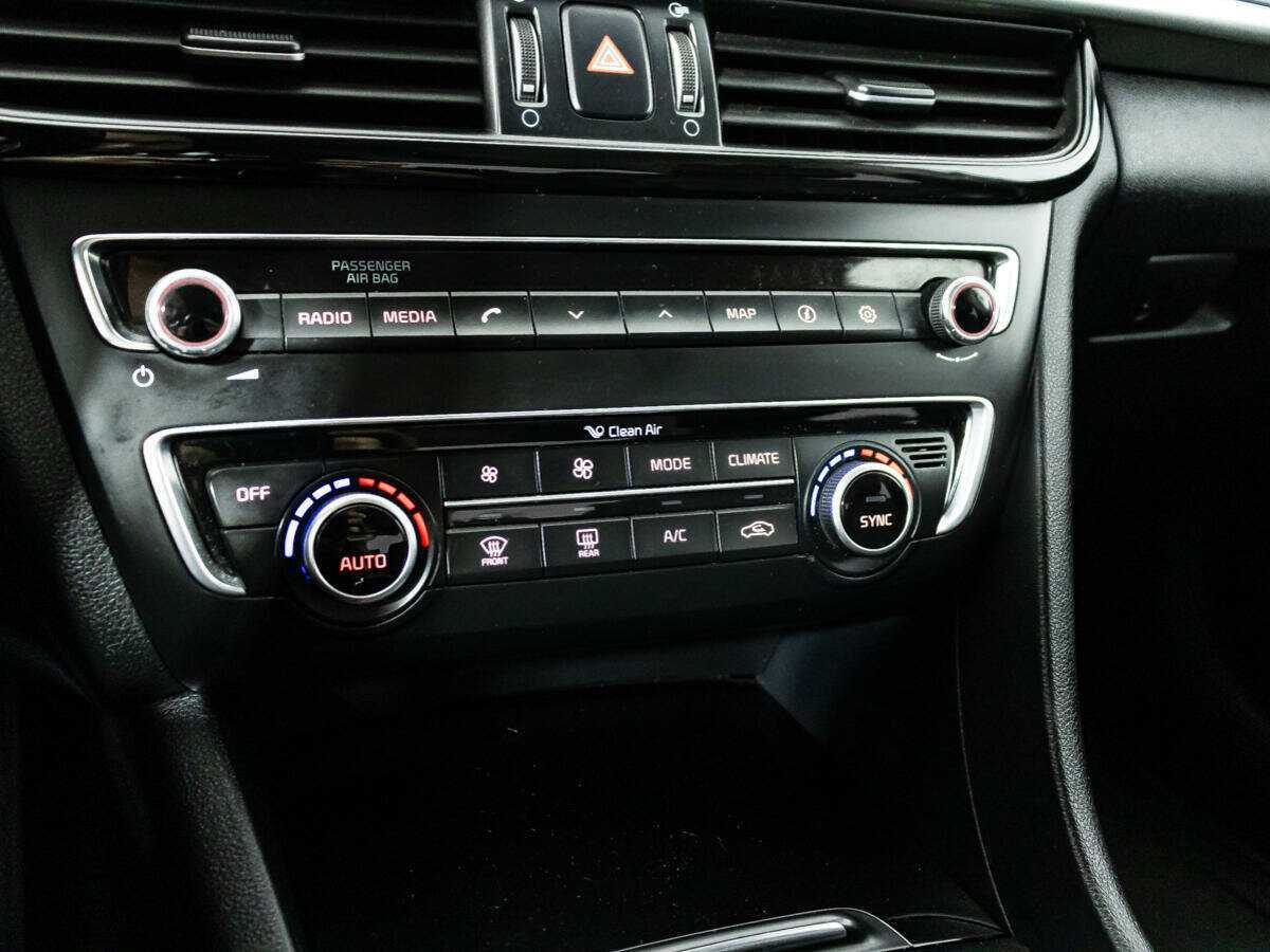 Kia Optima с пробегом — 2016 год. Фото: #18