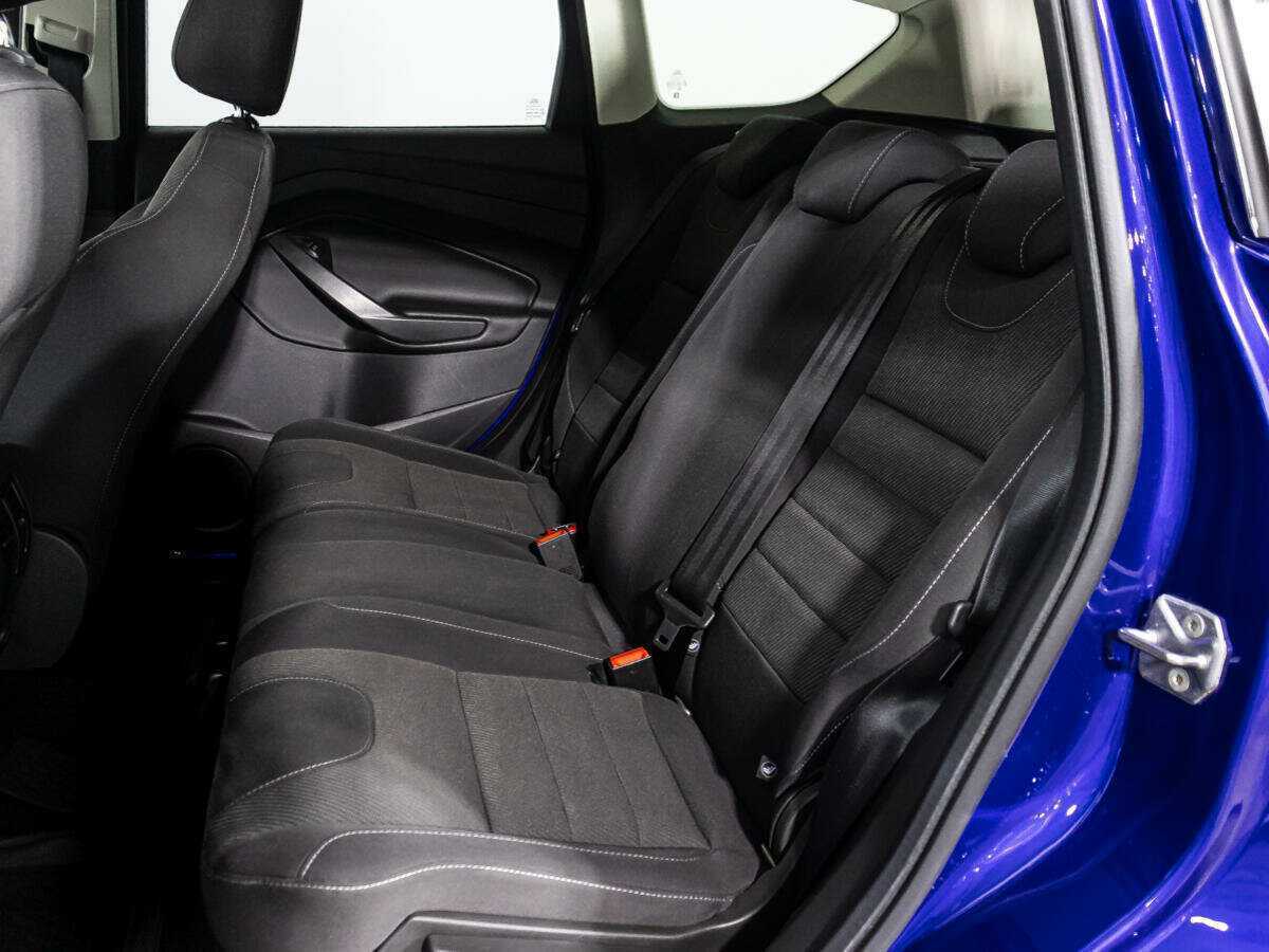 Ford Kuga с пробегом — 2016 год. Фото: #9