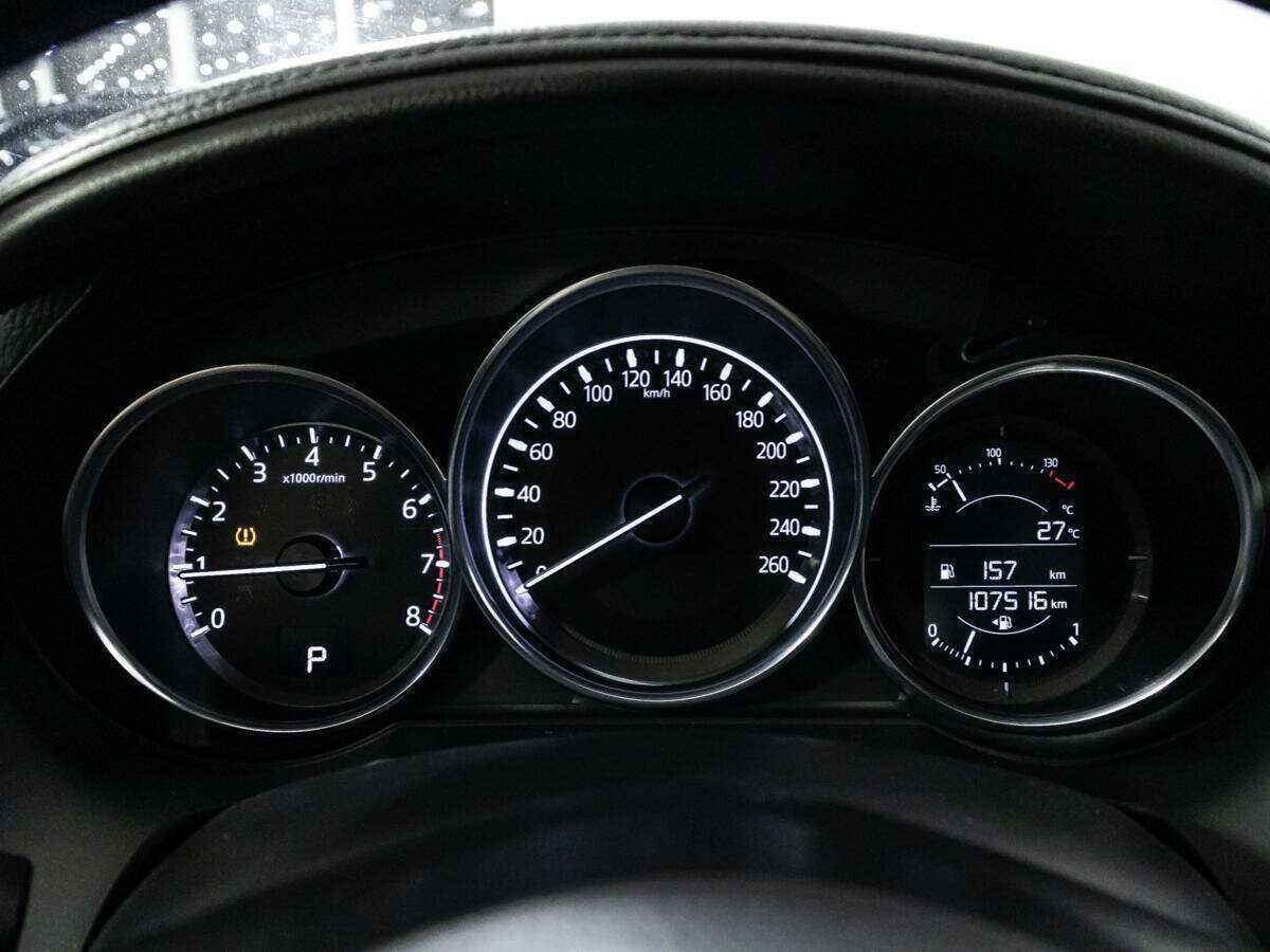 Mazda 6 с пробегом — 2017 год. Фото: #11