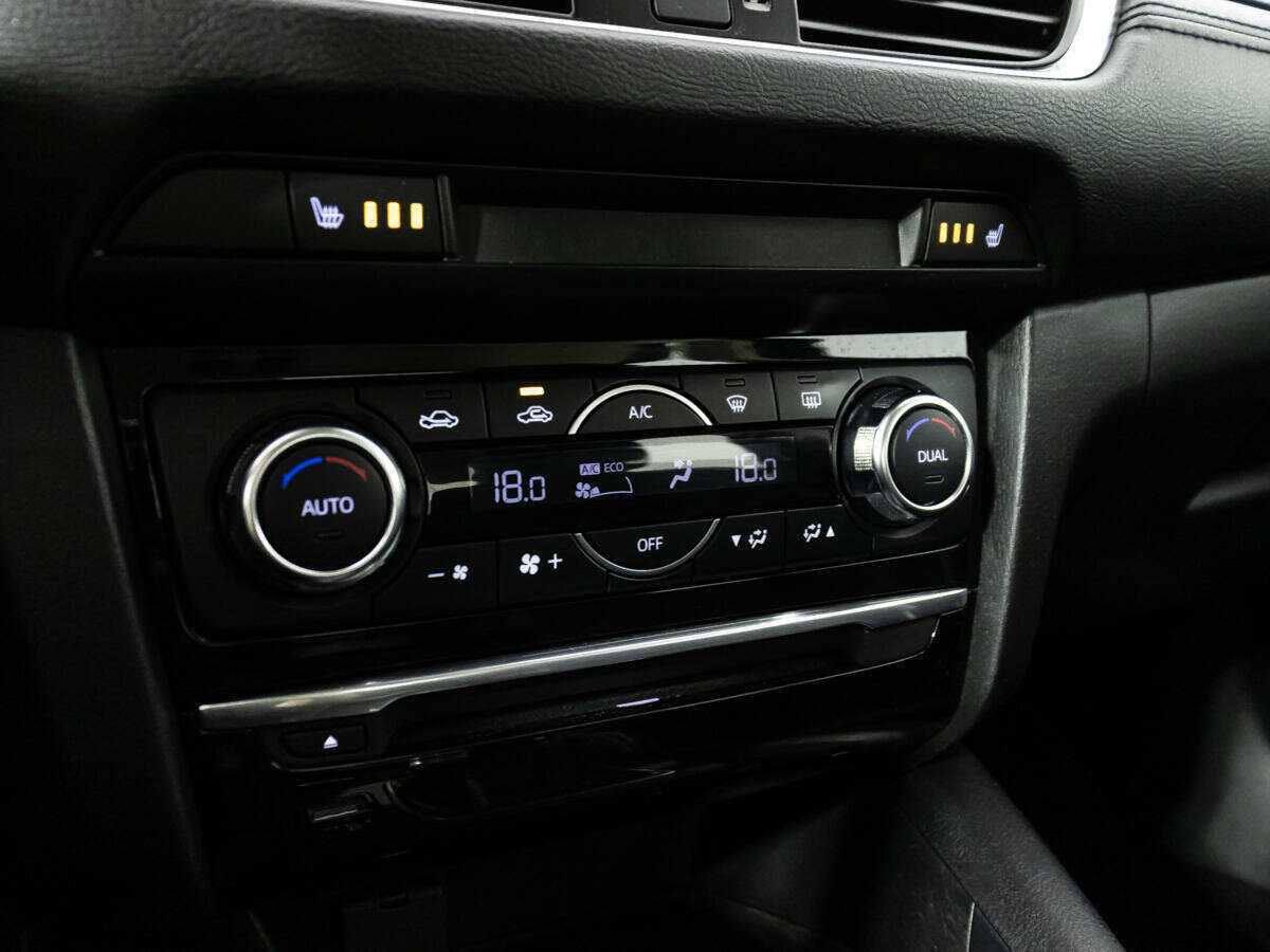 Mazda 6 с пробегом — 2017 год. Фото: #14