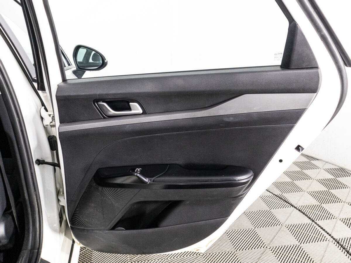 Kia K5 с пробегом — 2020 год. Фото: #22