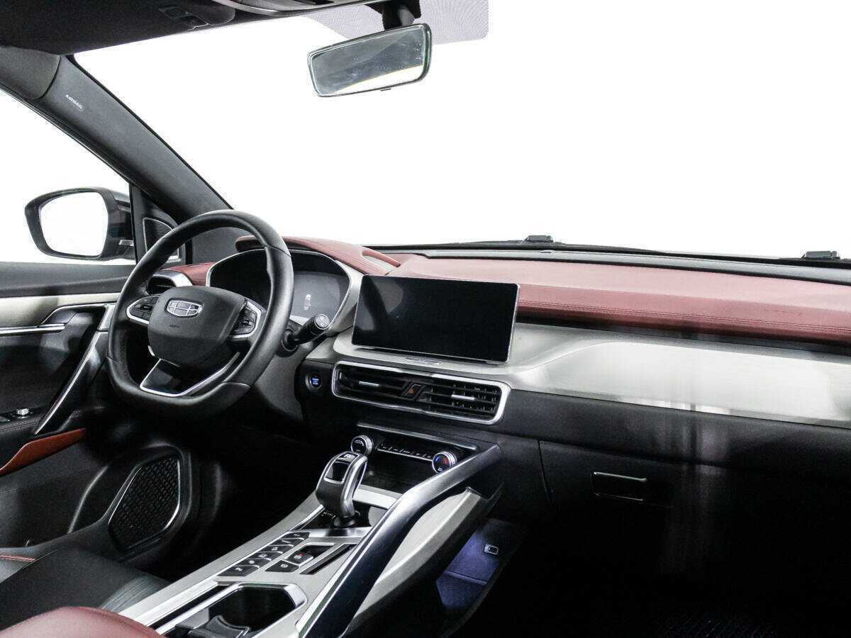 Geely Coolray с пробегом — 2021 год. Фото: #7