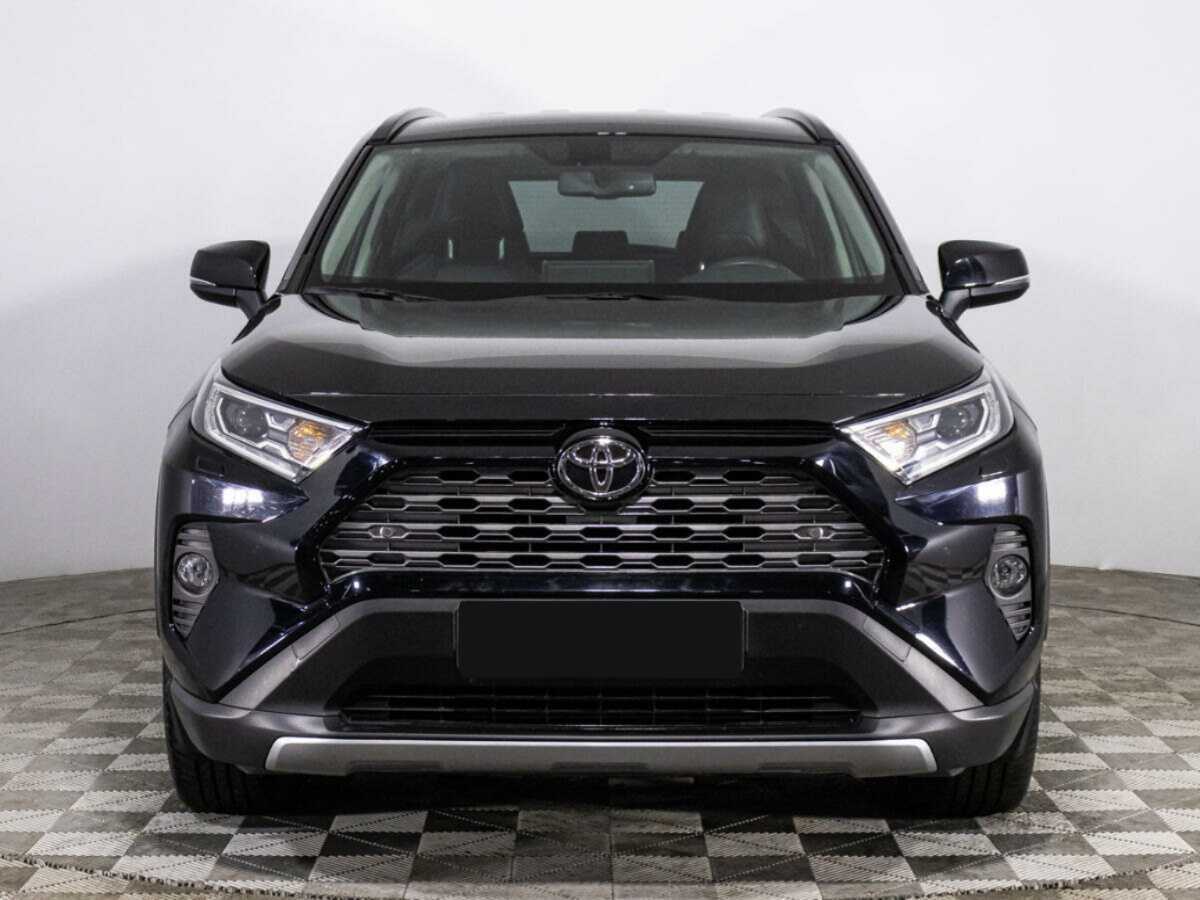 Toyota RAV4 с пробегом — 2022 год. Фото: #1