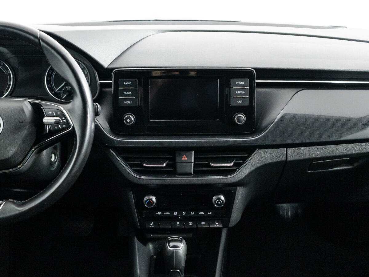Skoda Rapid с пробегом — 2020 год. Фото: #13