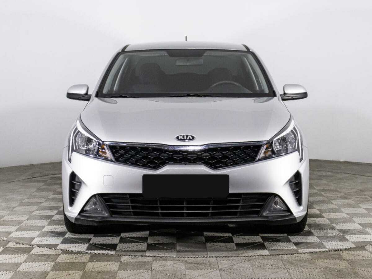 Kia Rio с пробегом — 2020 год. Фото: #1