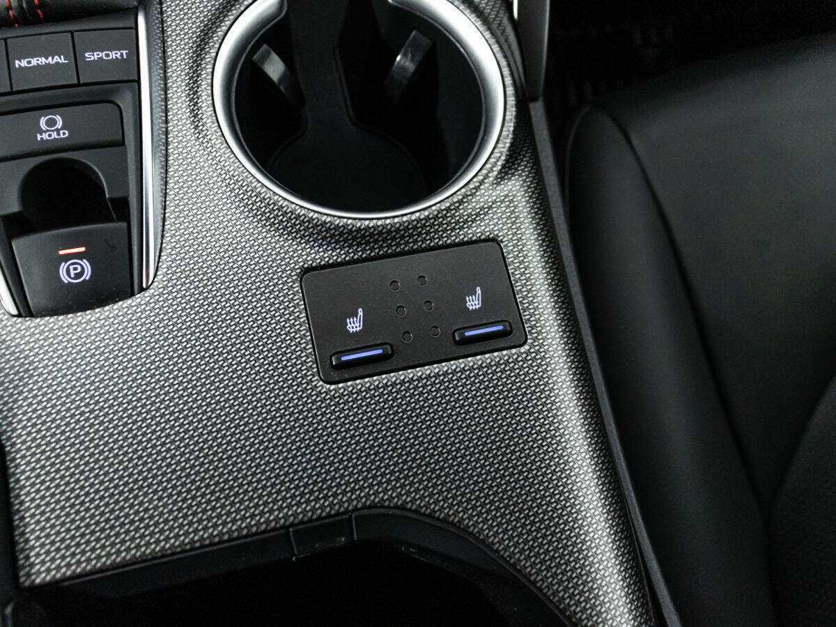 Toyota Camry с пробегом — 2022 год. Фото: #16