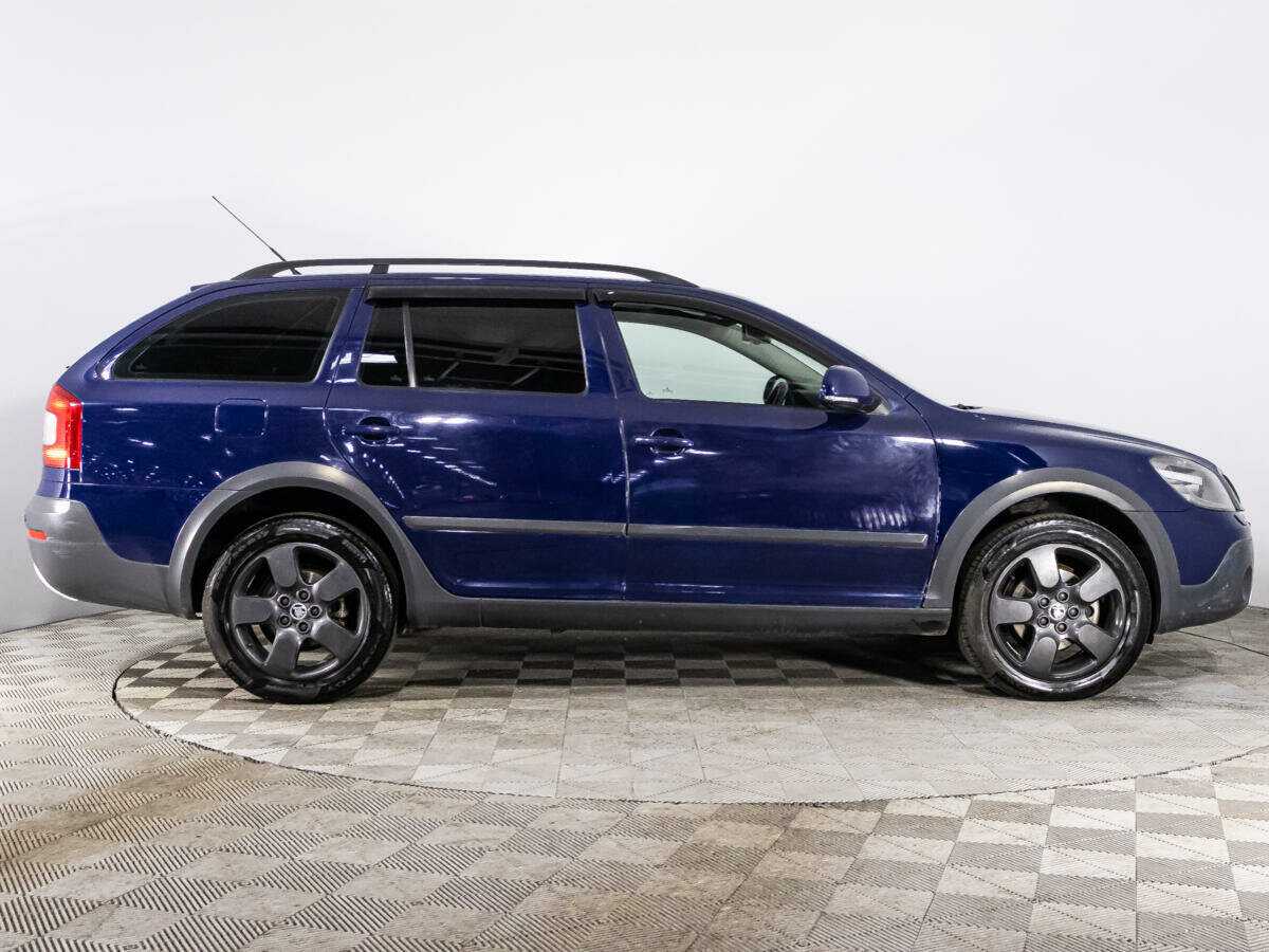 Skoda Octavia с пробегом — 2011 год. Фото: #3