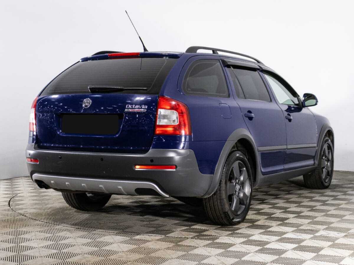 Skoda Octavia с пробегом — 2011 год. Фото: #4
