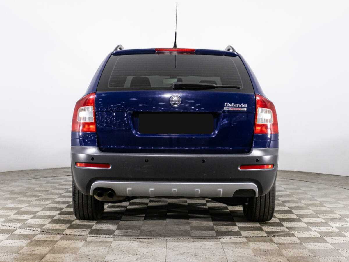 Skoda Octavia с пробегом — 2011 год. Фото: #5