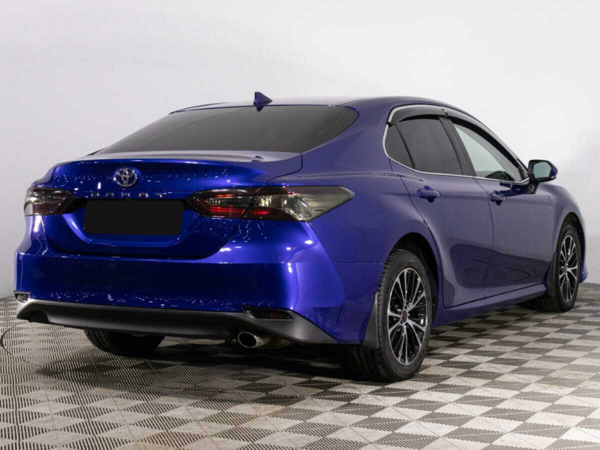 Toyota Camry с пробегом — 2021 год. Фото: #4