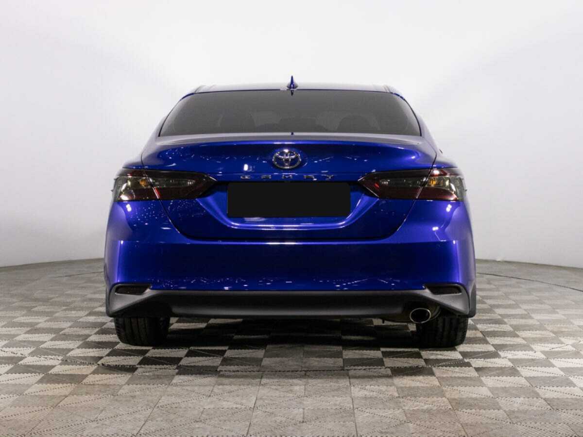 Toyota Camry с пробегом — 2021 год. Фото: #5