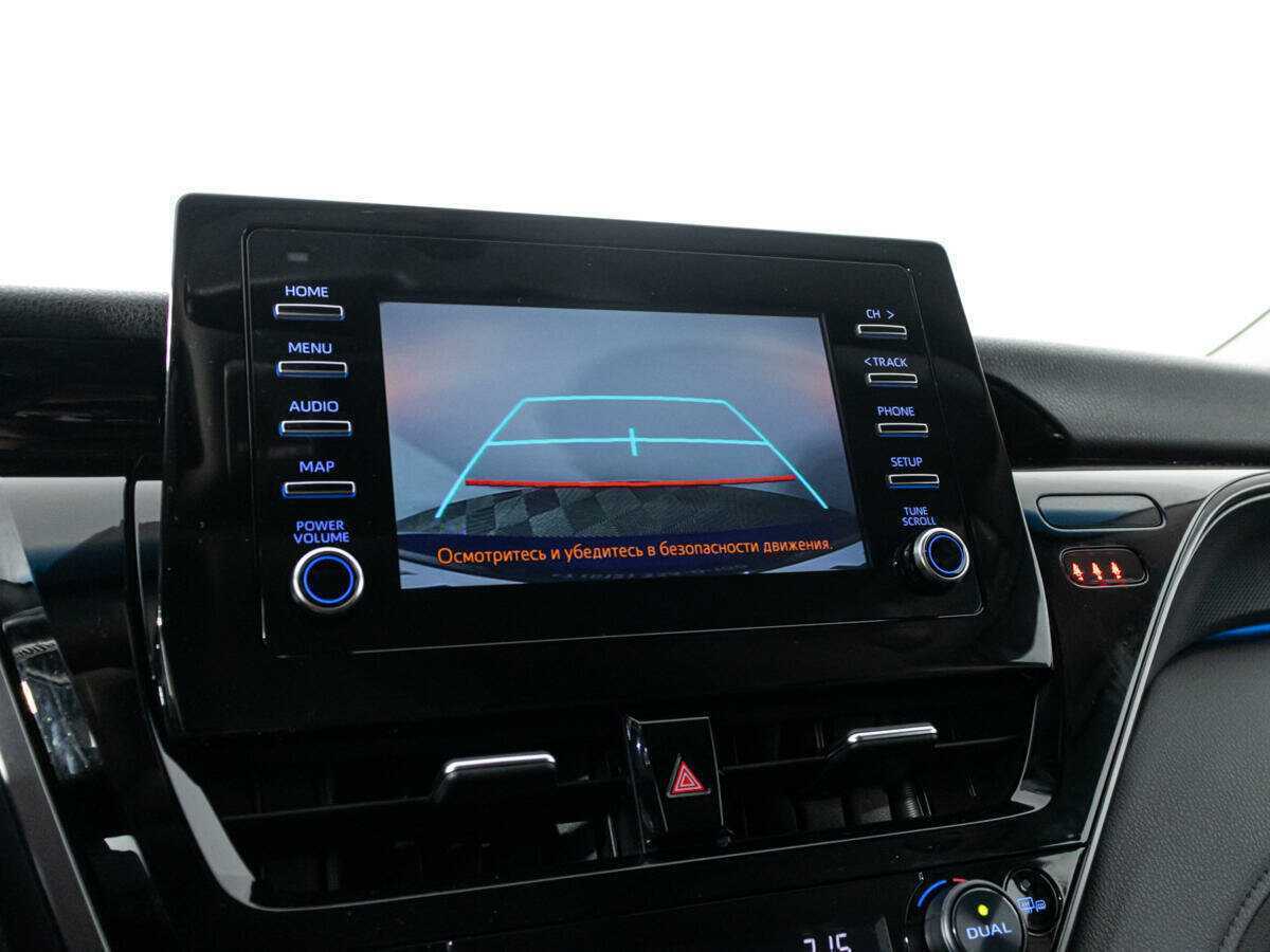 Toyota Camry с пробегом — 2021 год. Фото: #15