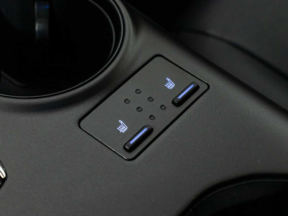 Toyota Camry с пробегом — 2021 год. Фото: #16