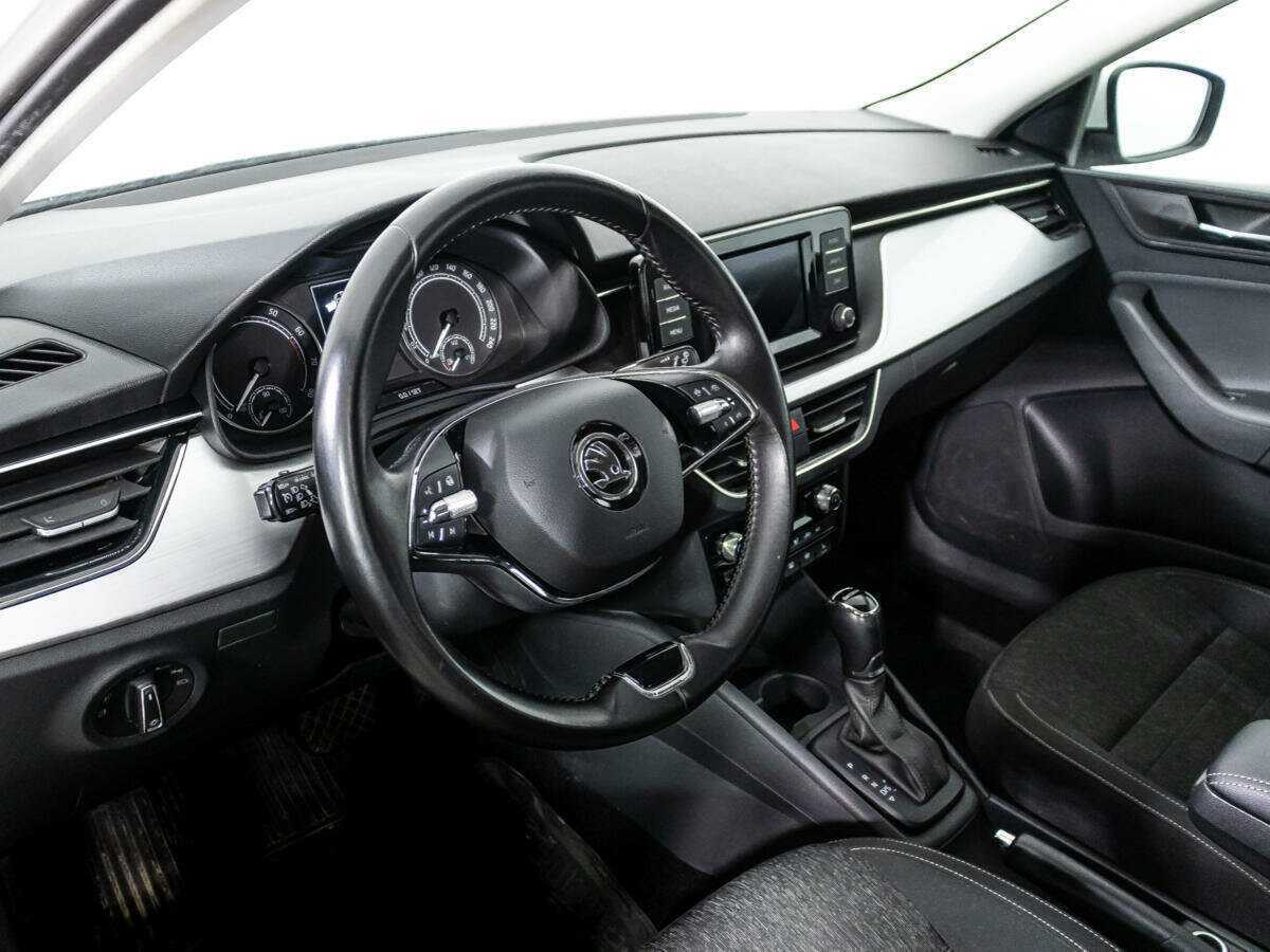 Skoda Rapid с пробегом — 2020 год. Фото: #10