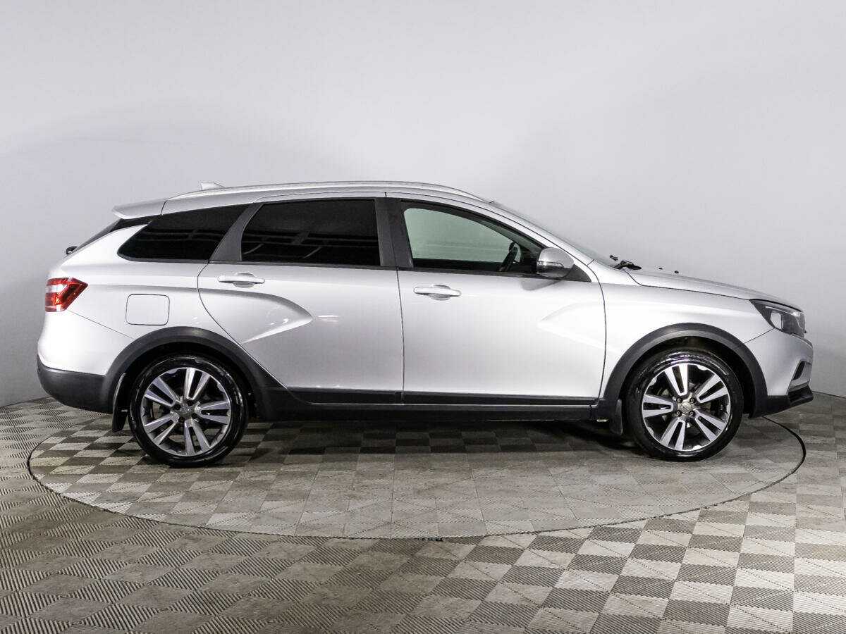 Lada (ВАЗ) Vesta с пробегом — 2019 год. Фото: #3