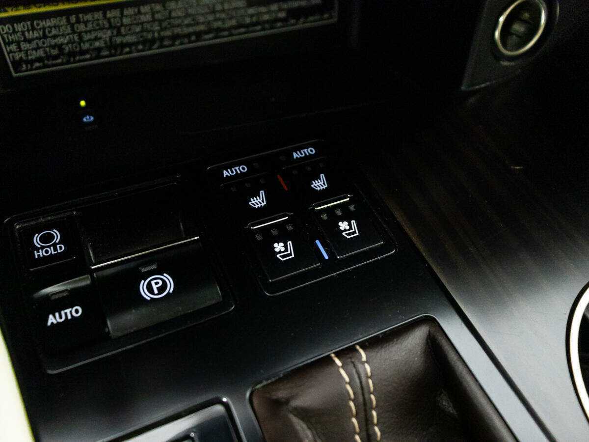 Lexus RX с пробегом — 2016 год. Фото: #20